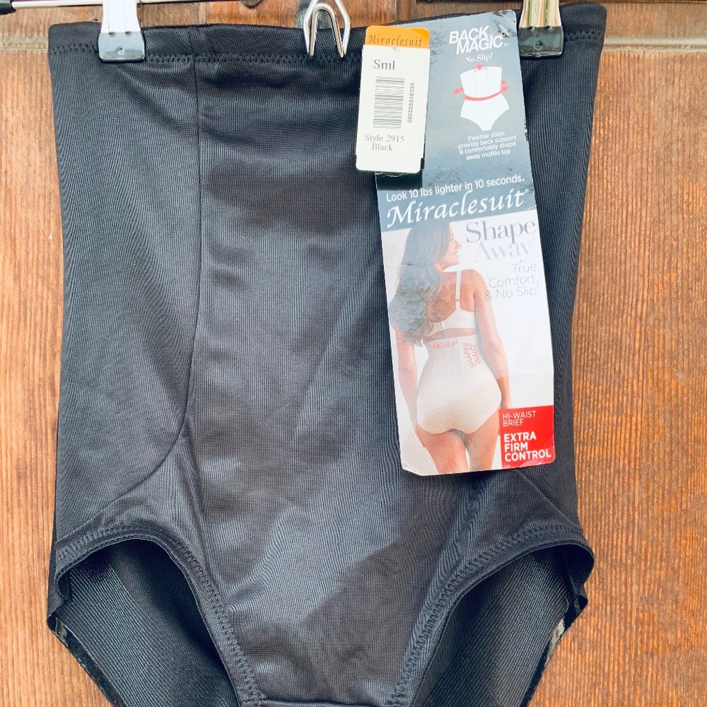 Miraclesuit Women's Extra Firm Control Shape Away